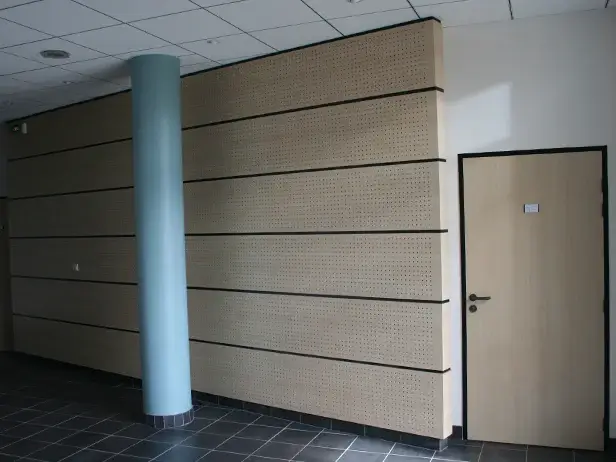 Perforés et performantsL'école nationale des ingén